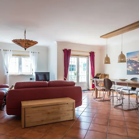 Appartement Feels Like Central Flats